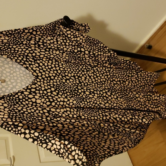 PQ The Label Tunic Dress from Birds Nest Australia - Picture 2 of 3